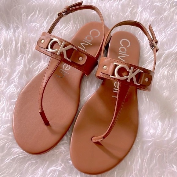 Brand New Calvin Klein Cognac Ankle Strap Thong Sandals Gold Tone Metal Logo - Picture 11 of 12